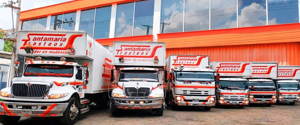 Flota de camiones de SantaMaria Trasteos